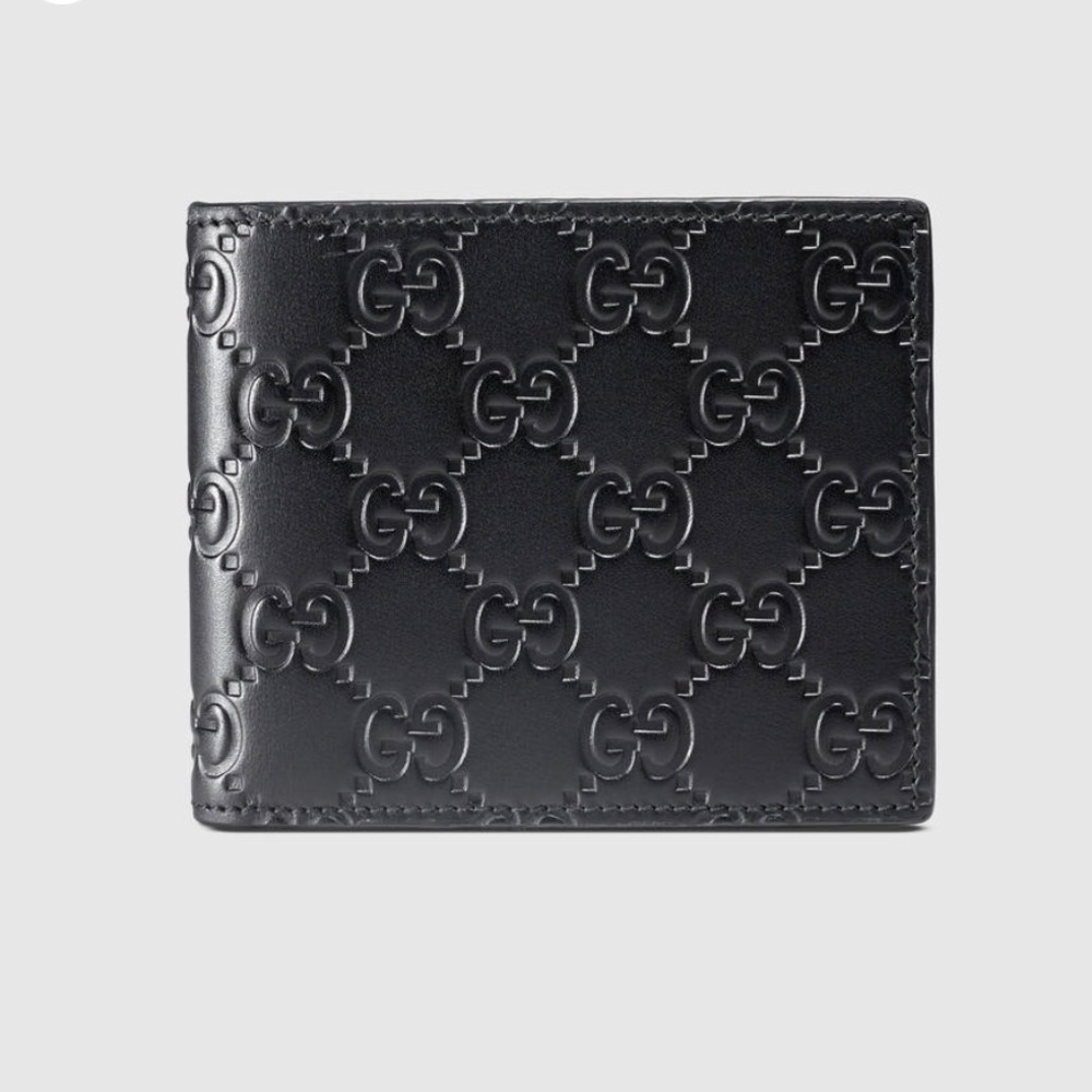 Gucci Signature Wallet Authentic